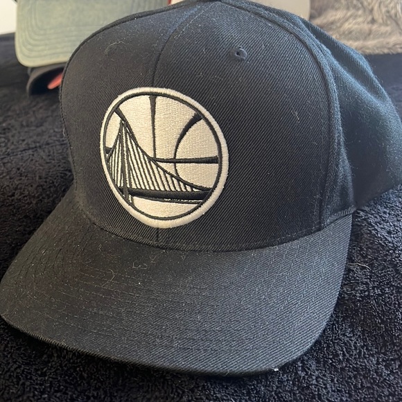 Men’s SnapBack hat - Picture 1 of 3